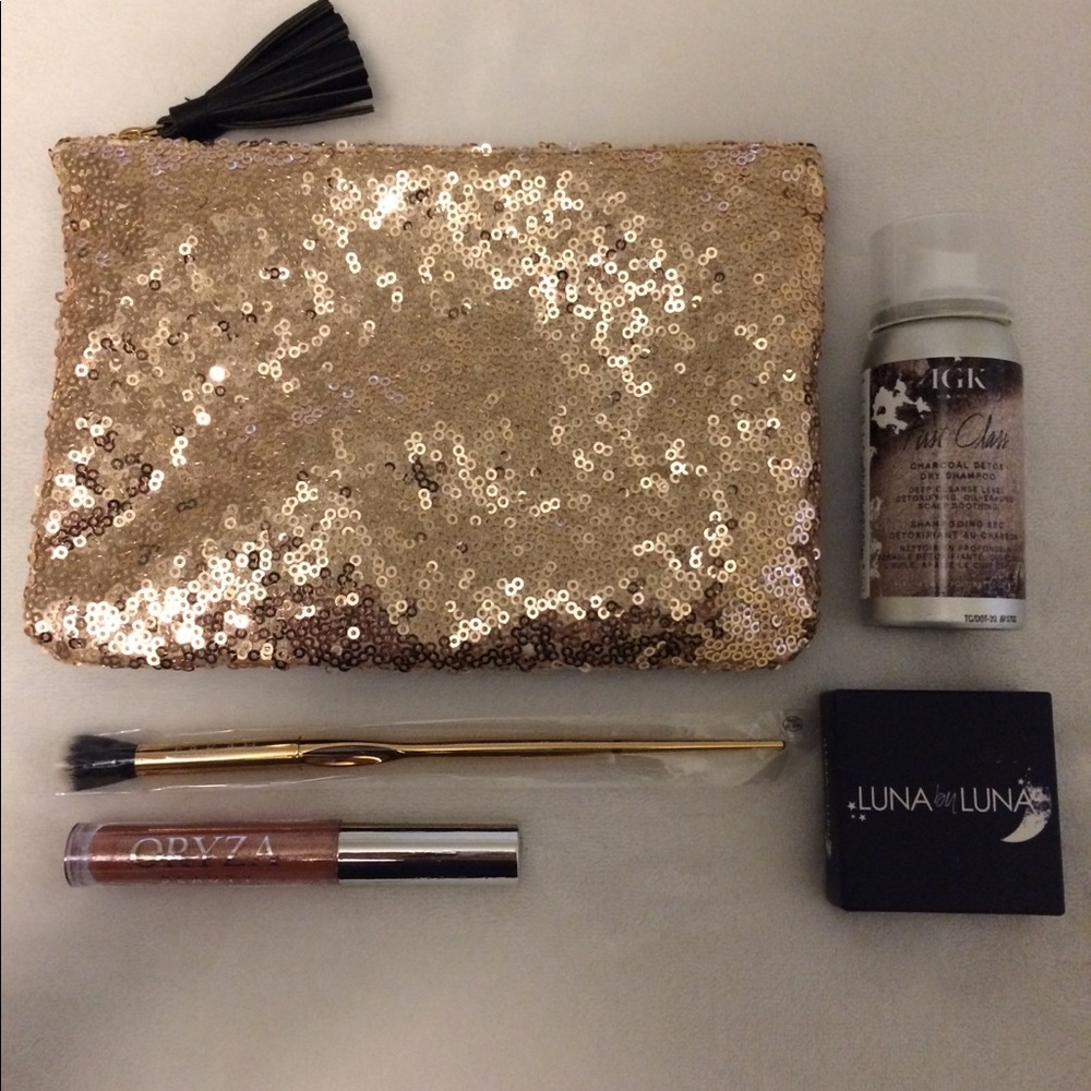 Ipsy glam bag
